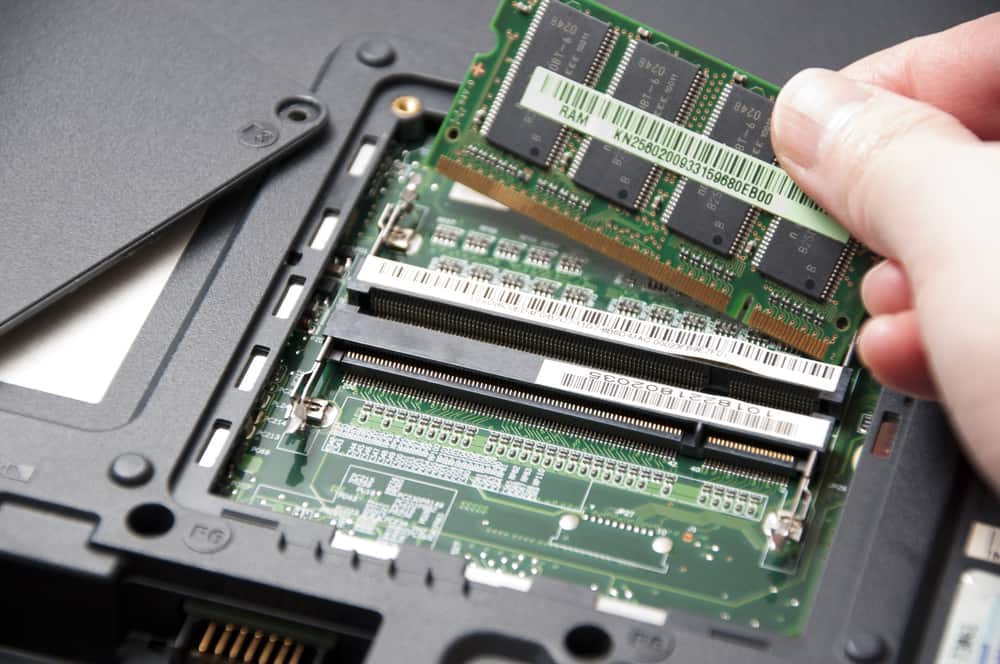 Nâng Cấp RAM và Nâng Cấp SSD Laptop 15 Quy Trình Nâng Cấp RAM và SSD Chuyên Nghiệp Tại Pc.pro.vn