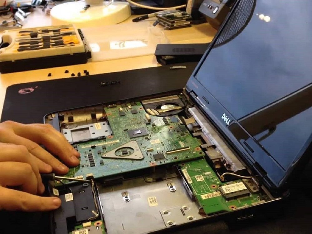 Sửa Laptop Dell 13 Tổng Quan Về Sửa Chữa Laptop Dell - Những Điều Bạn Cần Biết