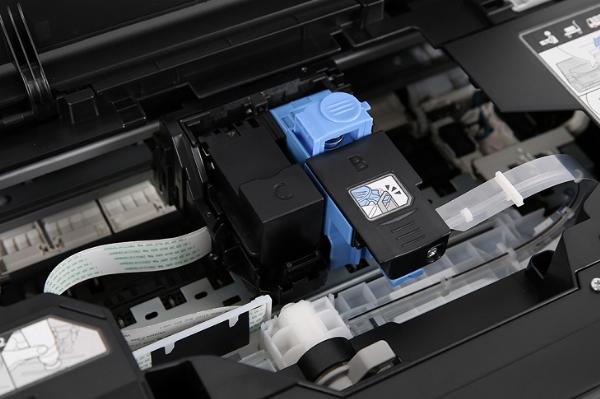 Các loại máy in phổ biến hiện nay: máy in phun và máy in laser.