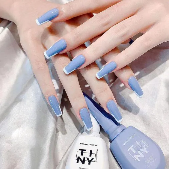 Nail đẹp với màu xanh dương